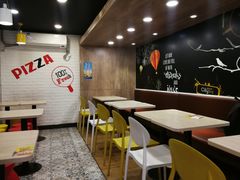 用餐区-City1+1城市比萨·意面(桂林路店)