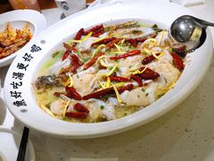 -江渔儿酸菜鱼·拔草餐厅(虎门君乐汇店)