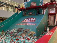 -新田360广场(上海华侨城店)