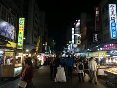 -六合夜市