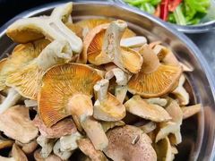 -云南荟·湖畔领宴(领事馆店)