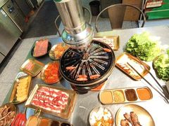 -胡悦里韩式烤肉(芝罘万达广场店)
