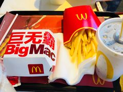 -麦当劳(丽江玉河广场店)