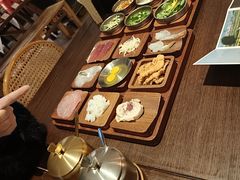 -银米·云南传统过桥米线(双廊黑金冠店)