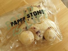 蔓越莓牛奶包-PAPER STONE BAKERY(天环店)