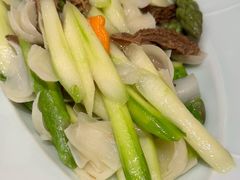 山茶油九年百合爆鲜蔬-北京王府井希尔顿酒店·秦唐中餐厅Chynna