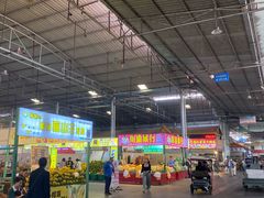 -曼阁市场水果批发市场