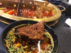 -沸炉重庆老火锅(军事博物馆店)