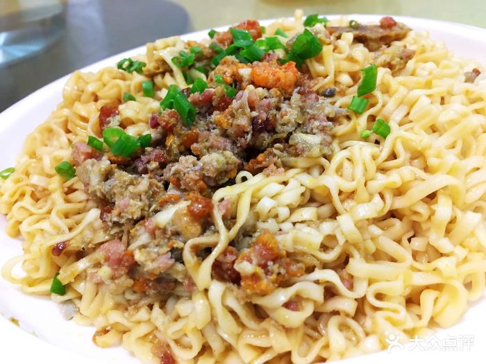 平又鲜蟹馆蟹黄捞面图片 - 第3张