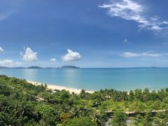 -三亚湾海居铂尔曼度假酒店