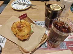 -必胜客(龙泉万达店)