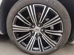 -蜂鸟快修喷漆钣喷汽修旗舰工厂(军工路店)