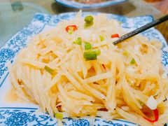 酸辣土豆丝-朗妈私房菜(婺女州店)