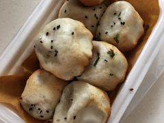 -香山胡记吴江路生煎(灵山路店)