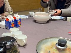-香山湖家家宴(中山陵店)