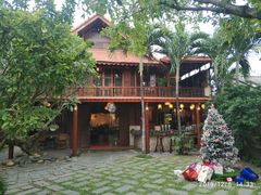 -Lam Vien Restaurant