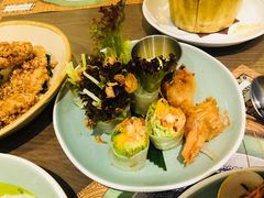 牛油果软壳蟹米纸卷-CHINCHIN 青青·泰国料理(万象食家店)