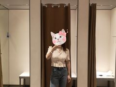 -URBAN REVIVO(七宝领展广场店)