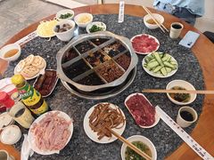 -福满家火锅26年江景(十八梯店)