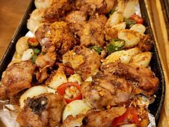 -老东镇啤酒屋海鲜加工·蒸汽海鲜·海鲜烧烤(台东店)