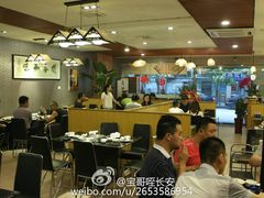 大堂-丫丫汤膳打边炉(宏府408坊店)