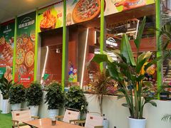 -Dragon Pizza•圆脸龙披萨·牛排餐厅