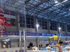 -奥冠体育华师附中恒温游泳馆