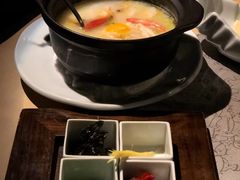 瑶柱海鲜泡饭-穹六人间 people 6(岳阳路店)
