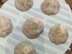 -诚铭记·虾仁汤包·成都小吃(融创店)