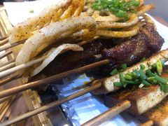 -陈员外正宗夹江烧烤(广福路店)
