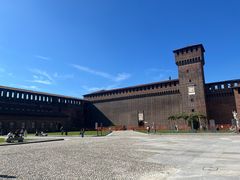 -斯福尔扎古堡