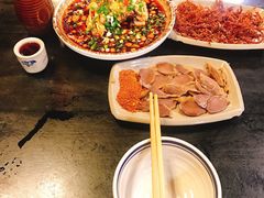 -醉八仙热酒馆(渝中店)