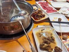 -养牛邓·潮汕牛肉海鲜自助火锅(广州店)