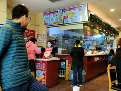 -南城香·饭香串香馄饨香(红军营店)