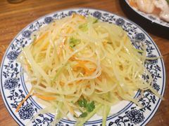-泉畔人家·老济南经典鲁菜(大明湖店)