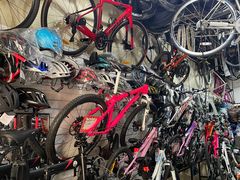 -道路口单车爱瓦士dahon大行