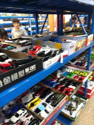 点击看大图 -逝水玩具折扣店