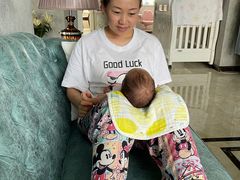 -爱月宝月嫂·育儿嫂(哈尔滨总店)