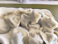 -天天向上素食餐厅(五台山店)