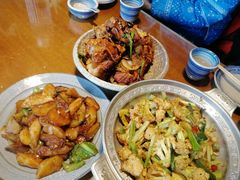 -95号酱骨·一块豆腐(展春园西路店)