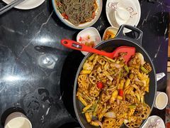 -椒行天下干锅牛蛙·(万宝店)