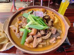 -沙胆彪炭炉牛杂煲(成都玉林店)