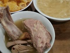 招牌肉骨茶-松發肉骨茶(牛车水店)