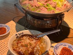 -肖四女乐山跷脚牛肉(南汇大学城生活广场店)