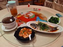 -年辉渔村·非遗传承餐厅(新丰江店)