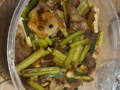 -香猪美食(中心店)