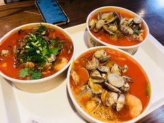 -何记花甲(海岸城旗舰店)