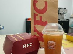 瀑布芝士2.0汁汁厚作和牛堡-肯德基(星河店)