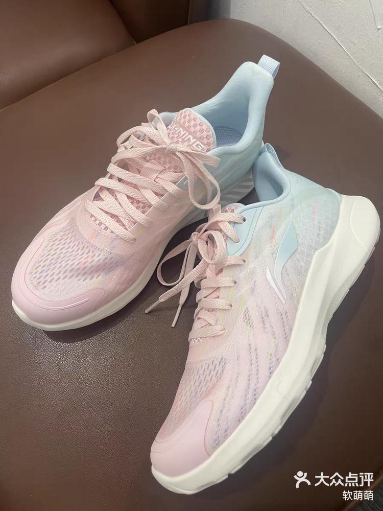 李宁女鞋真的好看又舒服!