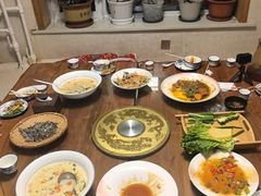 -巧婆婆特色东北菜·铁锅炖